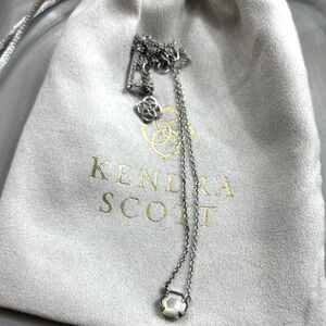 Kendra Scott Necklace